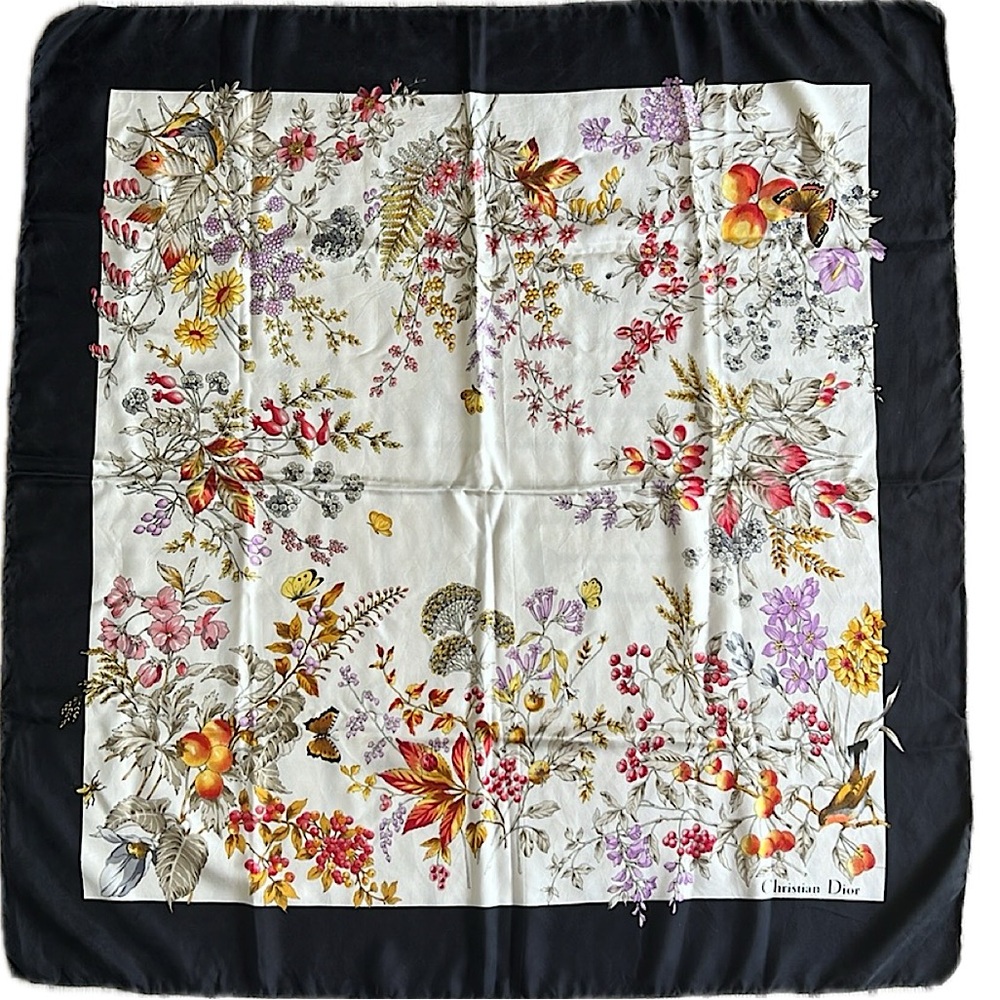 🦋 Dior 90 Square Scarf - 34” x 34”